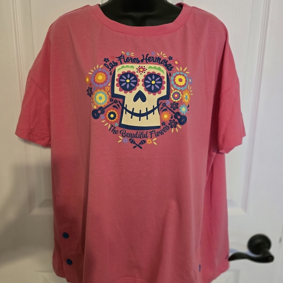 Disney Tops - Disney Pink Floral Blouse New Size XL